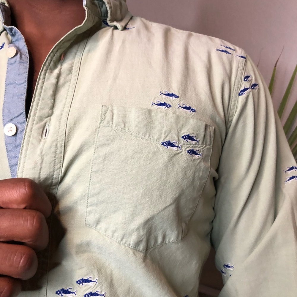 🍂Men’s Nautica Button Up